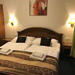 Hotel Grand Řevnice