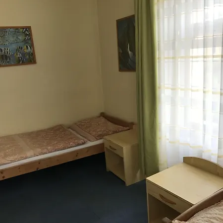 格兰德酒店 3*