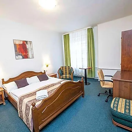 Grand Hotel