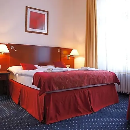 Hotel Grand 3*