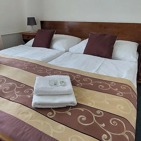 Hotel Grand 3*