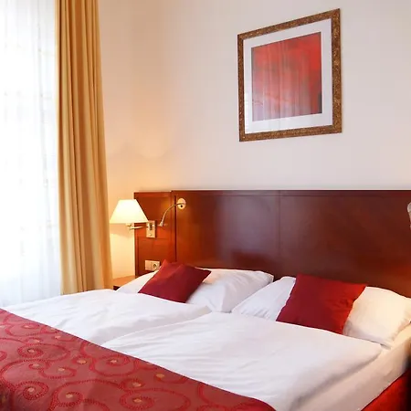 Szálloda Grand Řevnice